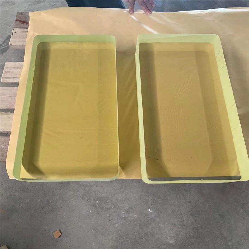 酉阳铅玻璃
